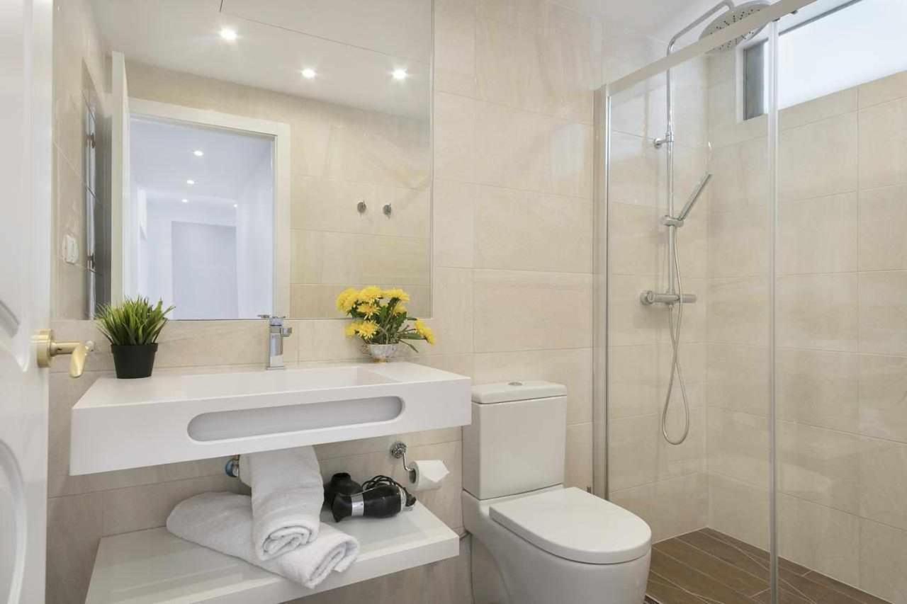Apartment Leonor Barcelona Eksteriør billede
